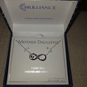 Ladies necklace 18” inch chain